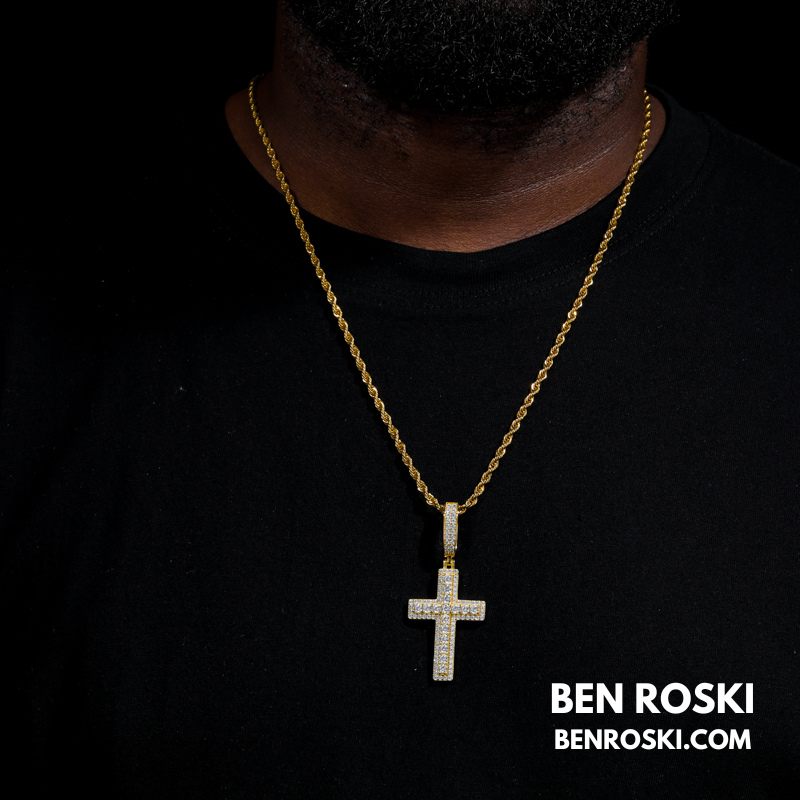 Moissanite Cross Pendant Sterling Silver, Gold & Rose Gold | VVS Moissanite | GRA Certified