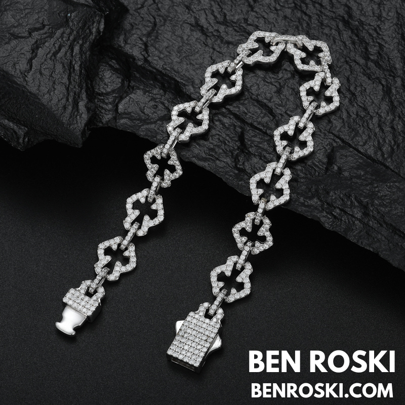 Moissanite Clover Link Bracelet Sterling Silver, Gold & Rose Gold | VVS Moissanite | GRA Certified