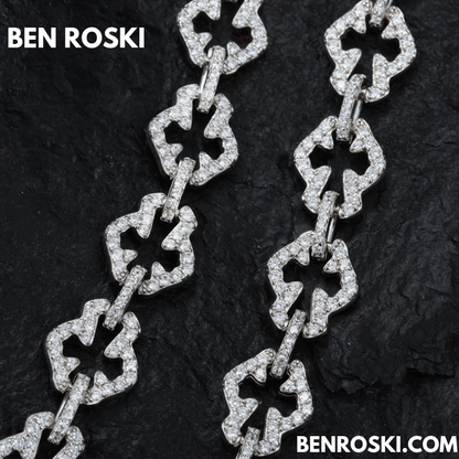 Iced-Out Clover Link Necklace Sterling Silver, Gold & Rose Gold | VVS Moissanite | GRA Certified