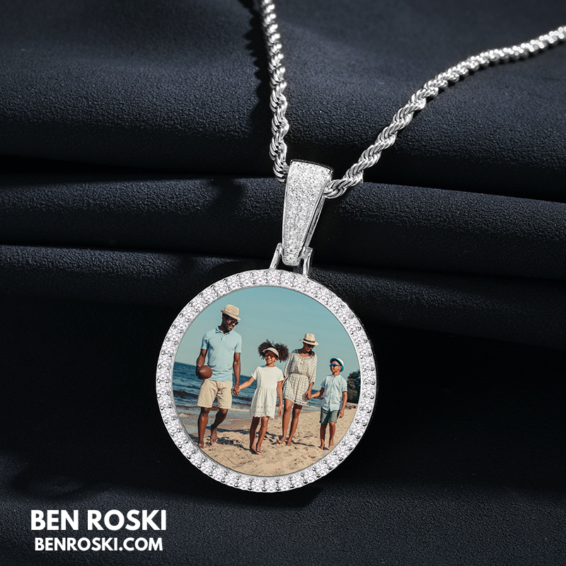 Custom Photo Round Pendant Sterling Silver or Gold/Rose Gold Plated | VVS Moissanite | GRA Certified