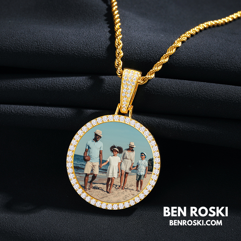 Custom Photo Round Pendant Sterling Silver or Gold/Rose Gold Plated | VVS Moissanite | GRA Certified