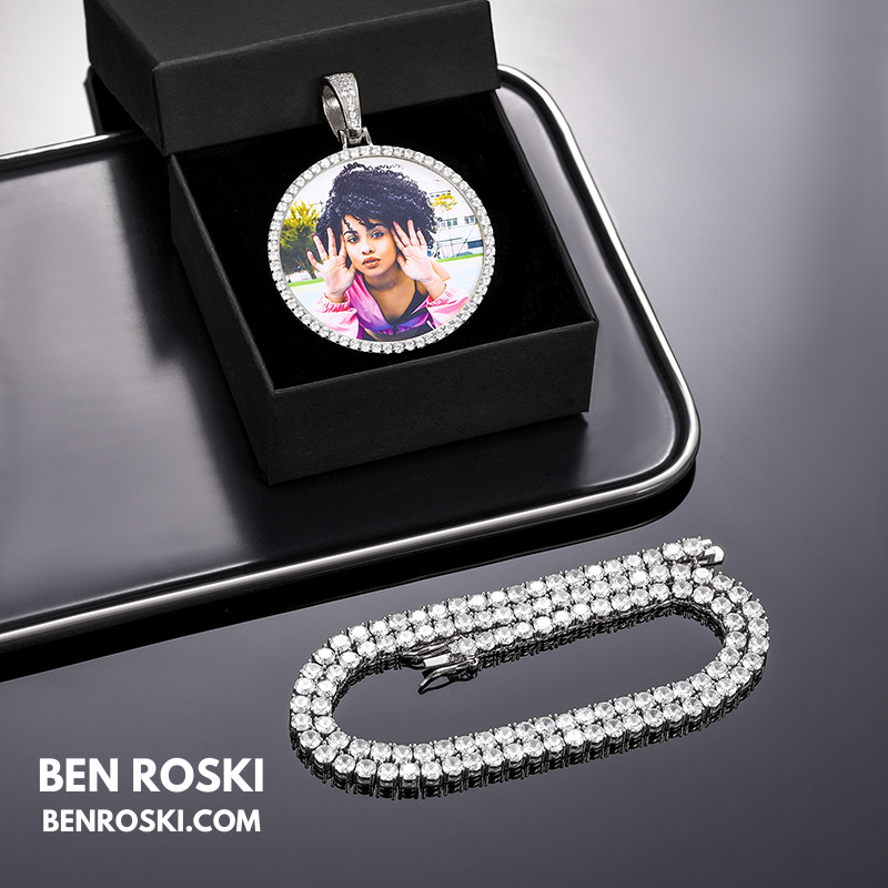 Custom Photo Round Pendant Sterling Silver or Gold & Rose Gold Plated | Moissanite | GRA Certified