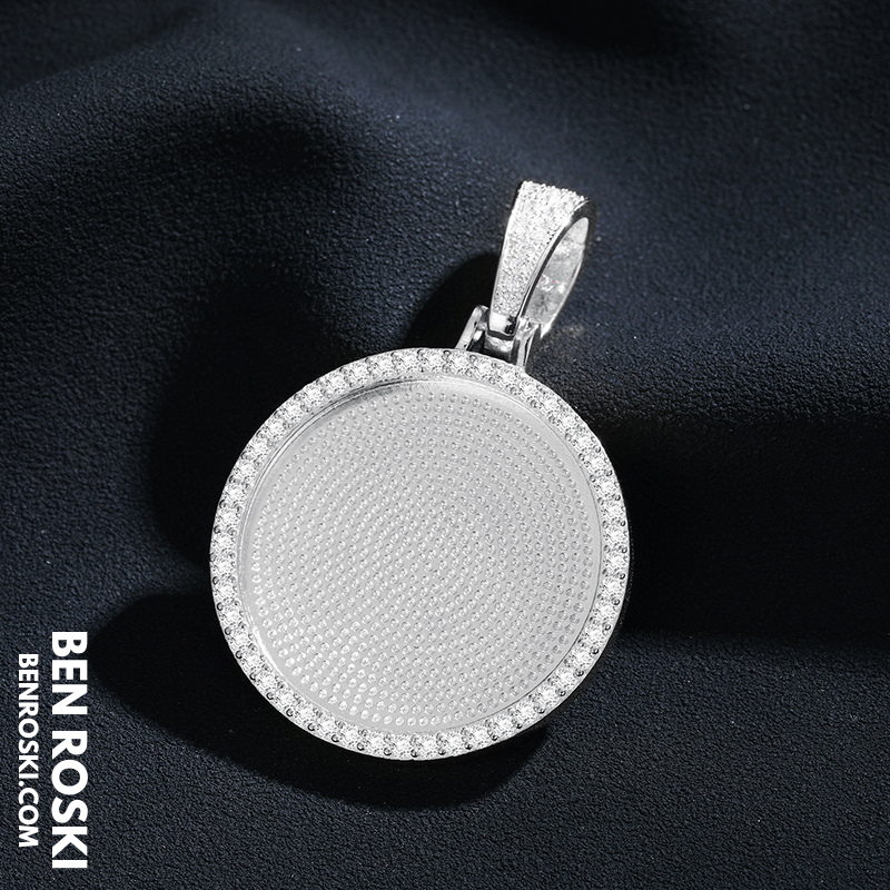 Custom Photo Round Pendant Sterling Silver or Gold/Rose Gold Plated | VVS Moissanite | GRA Certified