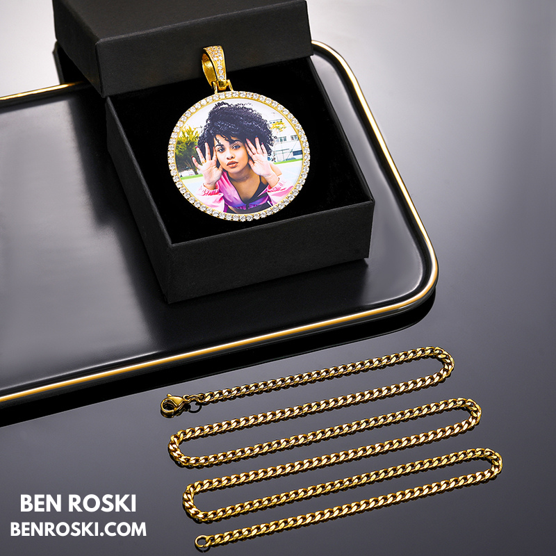 Custom Photo Round Pendant Sterling Silver or Gold & Rose Gold Plated | Moissanite | GRA Certified