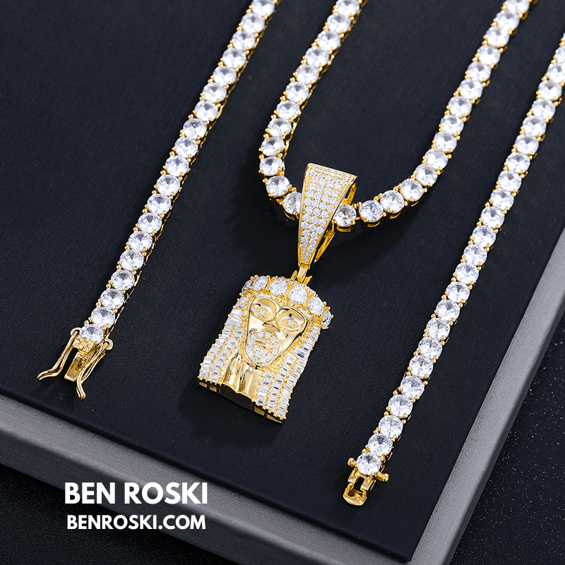 Jesus Face Moissanite Pendant Sterling Silver, Gold, or Rose Gold | VVS Moissanite | GRA Certified