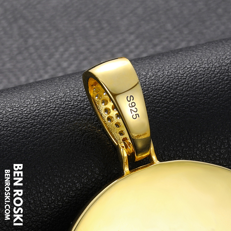 Custom Photo Round Pendant Sterling Silver or Gold & Rose Gold Plated | Moissanite | GRA Certified