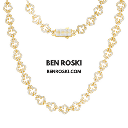 Iced-Out Clover Link Necklace Sterling Silver, Gold & Rose Gold | VVS Moissanite | GRA Certified
