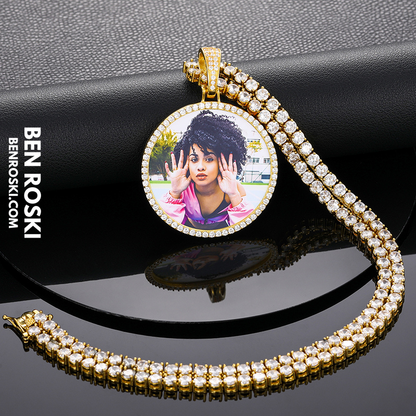 Custom Photo Round Pendant Sterling Silver or Gold & Rose Gold Plated | Moissanite | GRA Certified