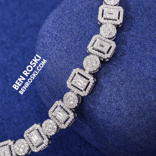 Square Cluster Link Bracelet – 8MM Width | VVS1 Moissanite | GRA Certified