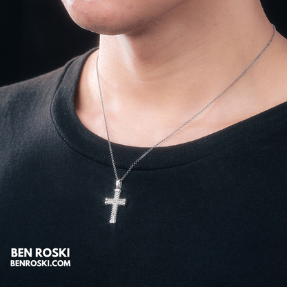 Rope-Edge Moissanite Cross Pendant Sterling Silver, Gold, or Rose Gold | VVS Moissanite | GRA Certified