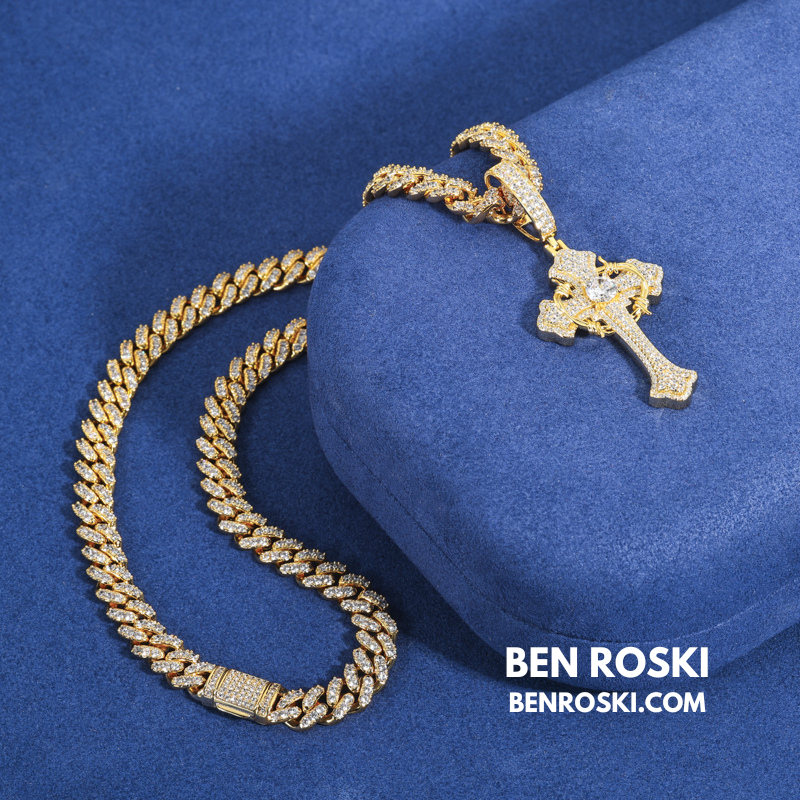 Barbed Cross Pendant Sterling Silver or Gold/Rose Gold Plated | VVS Moissanite | GRA Certified