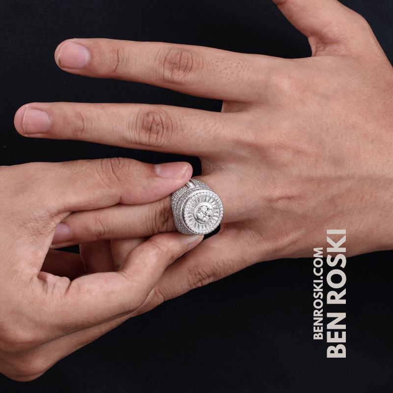 Round Baguette Cluster Ring – 21MM Width | VVS1 Moissanite | GRA Certified