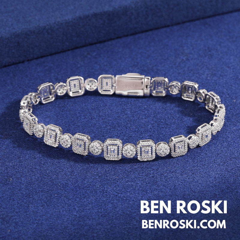 Square Cluster Link Bracelet – 8MM Width | VVS1 Moissanite | GRA Certified